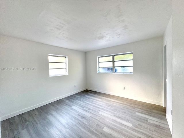 610 NE 123rd St 203, North Miami, FL 33161
