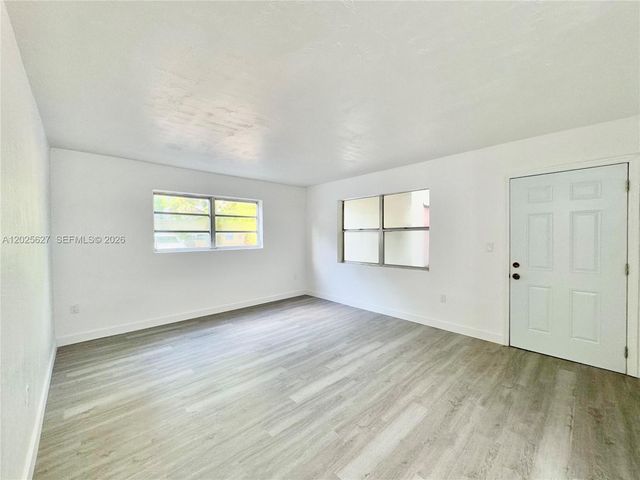 610 NE 123rd St 203, North Miami, FL 33161