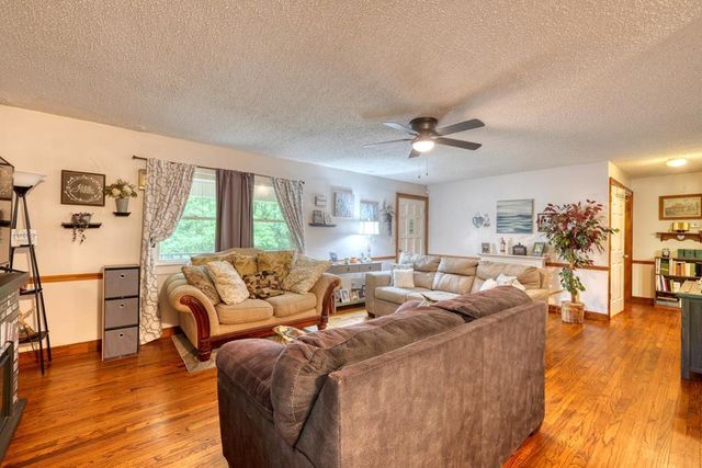 1568 Carlvin Road, Hiawassee, GA 30546