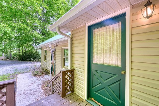 1568 Carlvin Road, Hiawassee, GA 30546