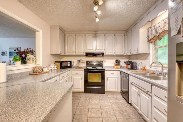 1568 Carlvin Road, Hiawassee, GA 30546