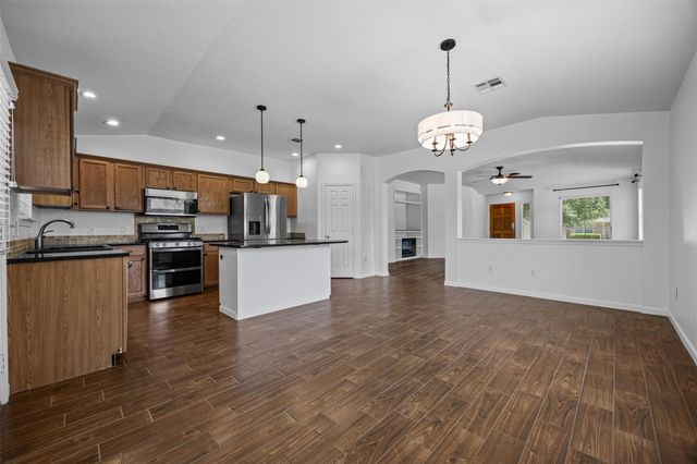 3697 Spring Canyon TRL, Round Rock, TX 78681