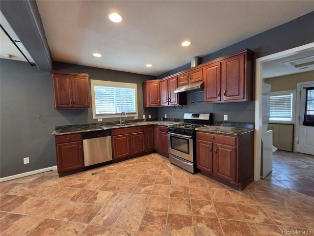 2561 W Dartmouth Avenue, Denver, CO 80236