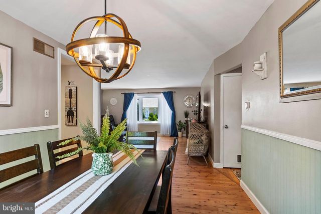 529 FAIRWAY DR, Camp Hill, PA 17011
