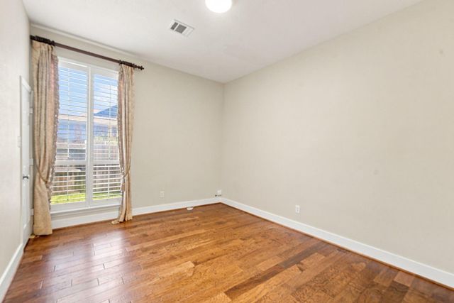 9003 Gable Glen Lane, Houston, TX 77095