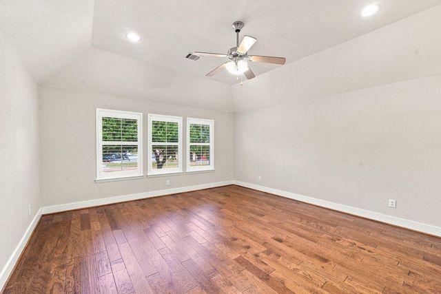 9003 Gable Glen Lane, Houston, TX 77095