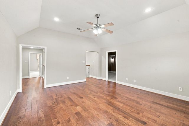 9003 Gable Glen Lane, Houston, TX 77095
