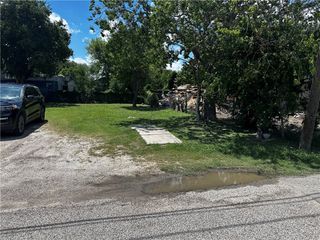 207 Spruce St, Corpus Christi, TX 78408