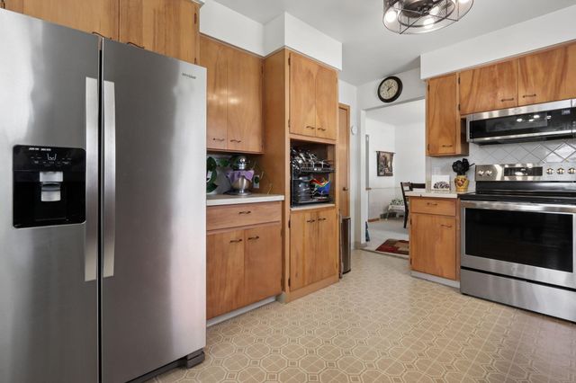 3158 Race Street, Columbus, OH 43204