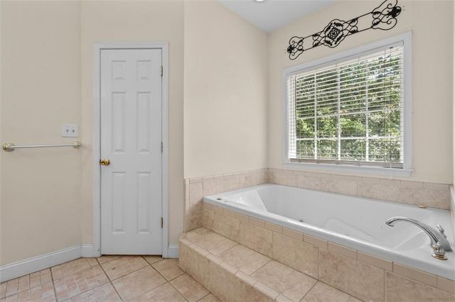 9790 Court Lynn Lane, Winston, GA 30187