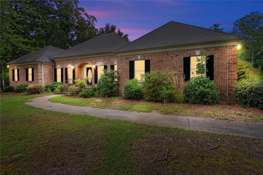 9790 Court Lynn Lane, Winston, GA 30187