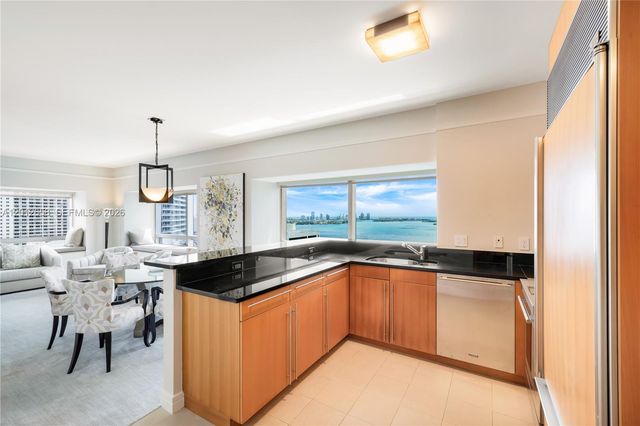 1435 Brickell Ave 3107, Miami, FL 33131