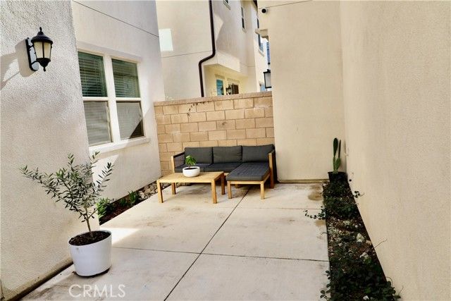 16064 Jamie Lane 3, Fontana, CA 92336