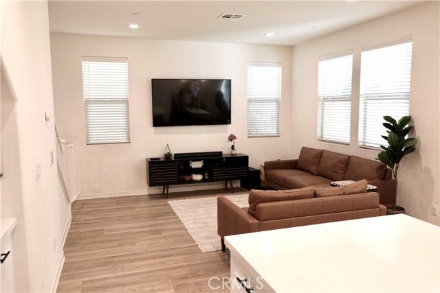 16064 Jamie Lane 3, Fontana, CA 92336