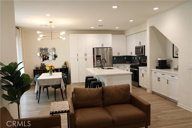 16064 Jamie Lane 3, Fontana, CA 92336