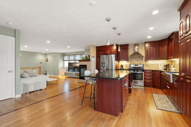 16 Saint James Ave, Norwood, MA 02062