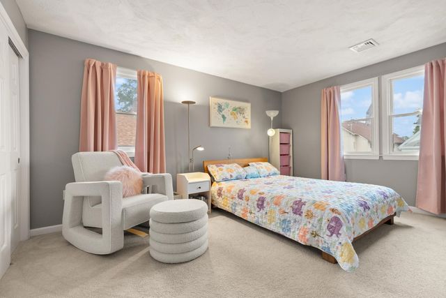 16 Saint James Ave, Norwood, MA 02062