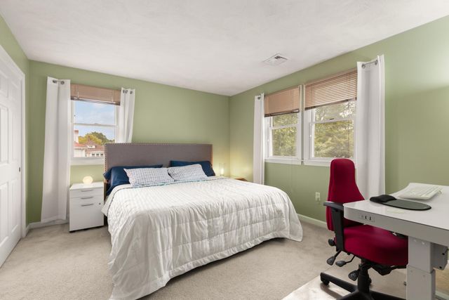16 Saint James Ave, Norwood, MA 02062