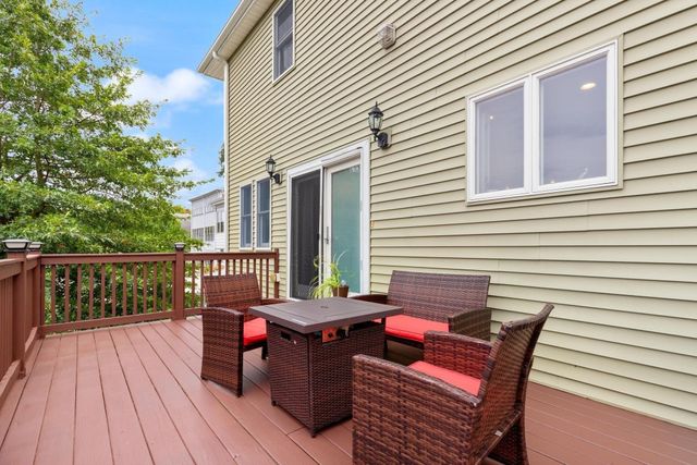 16 Saint James Ave, Norwood, MA 02062
