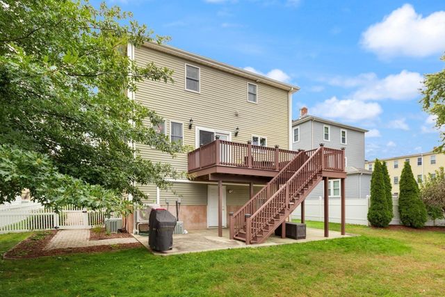 16 Saint James Ave, Norwood, MA 02062