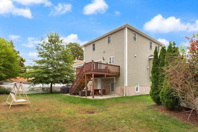 16 Saint James Ave, Norwood, MA 02062