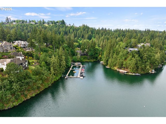 1600 VIEW LAKE Ct, Lake Oswego, OR 97034