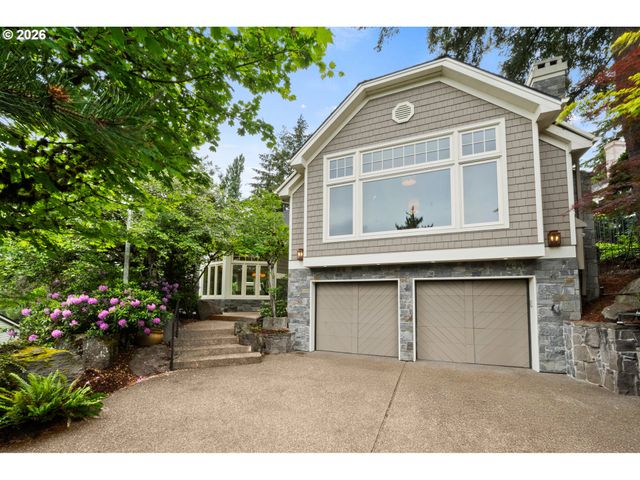 1600 VIEW LAKE Ct, Lake Oswego, OR 97034