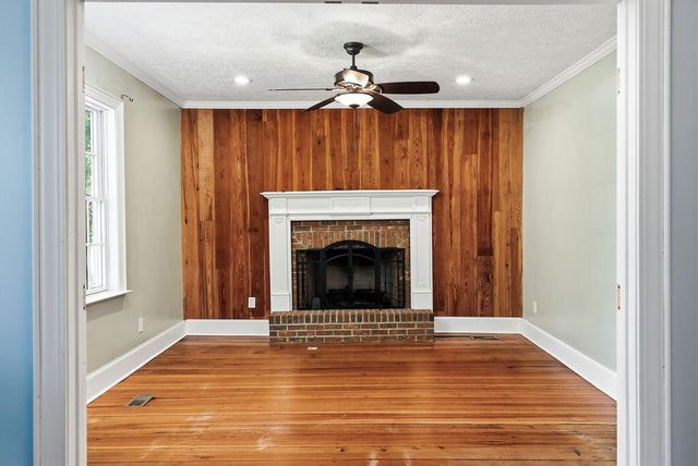 252 Chesterfield Street N, Aiken, SC 29801