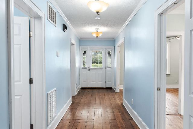 252 Chesterfield Street N, Aiken, SC 29801
