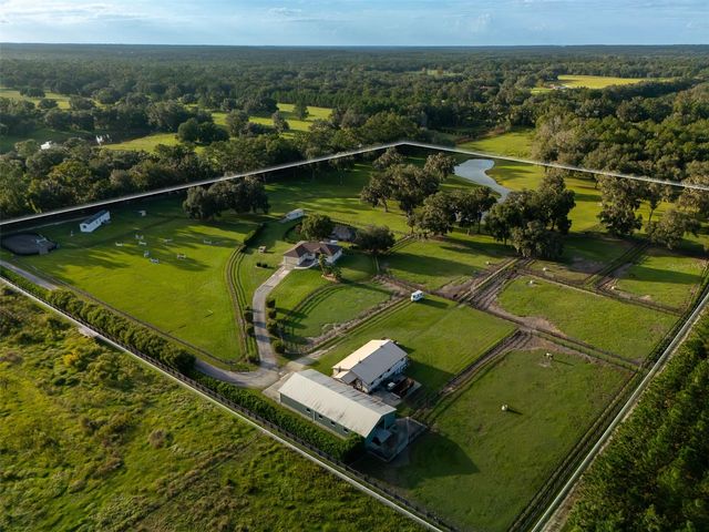 9481 W HIGHWAY 316, Reddick, FL 32686