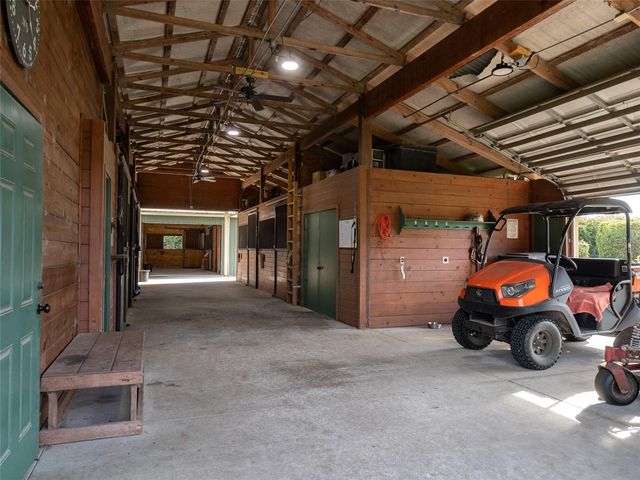 9481 W HIGHWAY 316, Reddick, FL 32686