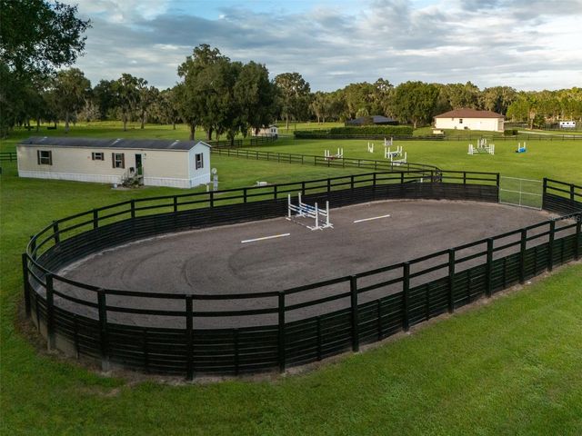 9481 W HIGHWAY 316, Reddick, FL 32686