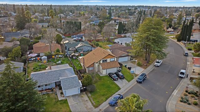 7036 Catamaran Dr, Citrus Heights, CA 95621