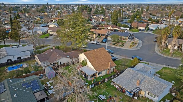 7036 Catamaran Dr, Citrus Heights, CA 95621