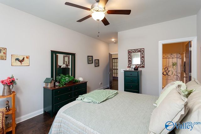 32 Abby Glen Way, Gurley, AL 35748