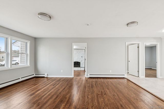 1354 Brooklyn Boulevard, Bay Shore, NY 11706