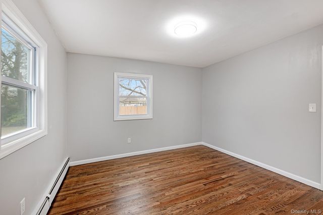 1354 Brooklyn Boulevard, Bay Shore, NY 11706