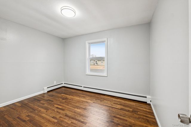 1354 Brooklyn Boulevard, Bay Shore, NY 11706