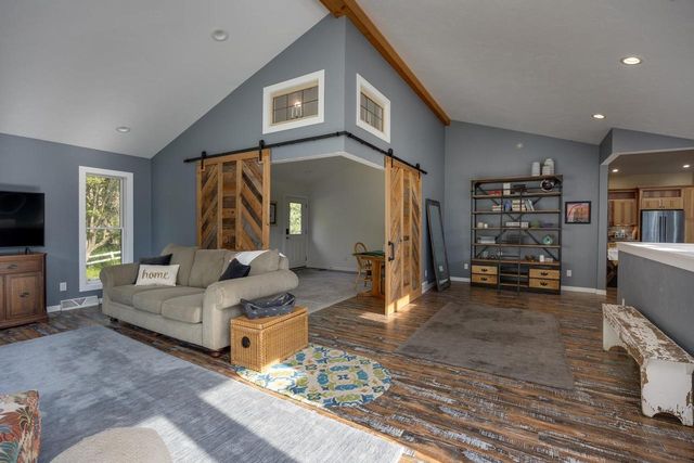 4509 E Palakwia Drive, Janesville, WI 53546