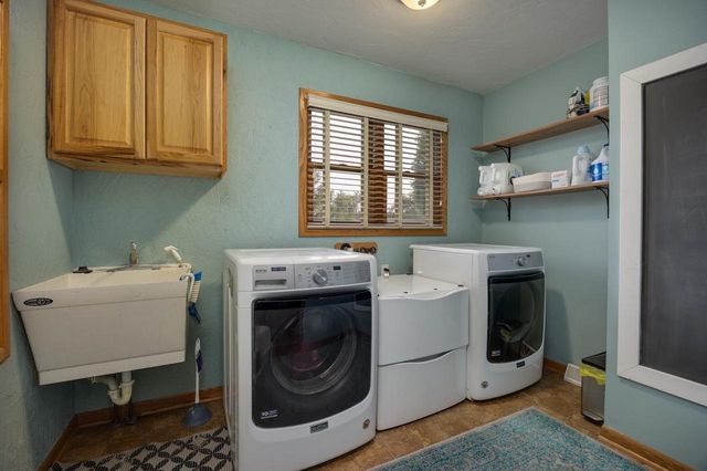 4509 E Palakwia Drive, Janesville, WI 53546