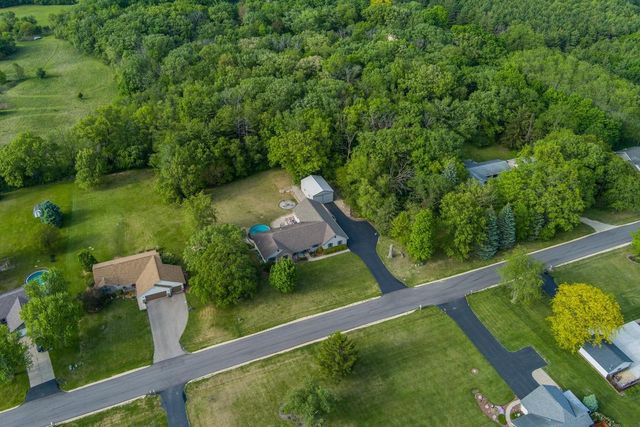 4509 E Palakwia Drive, Janesville, WI 53546