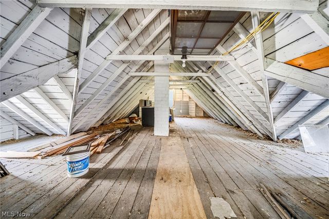 801 E 157 Street, Cleveland, OH 44110