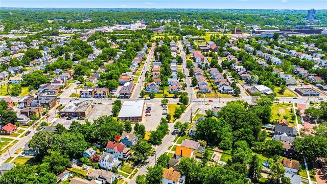 801 E 157 Street, Cleveland, OH 44110