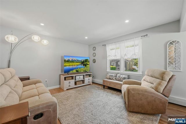 83 Moore Avenue, Waldwick, NJ 07463
