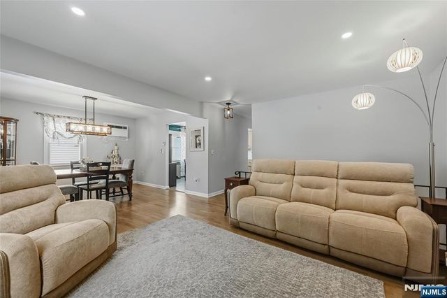 83 Moore Avenue, Waldwick, NJ 07463