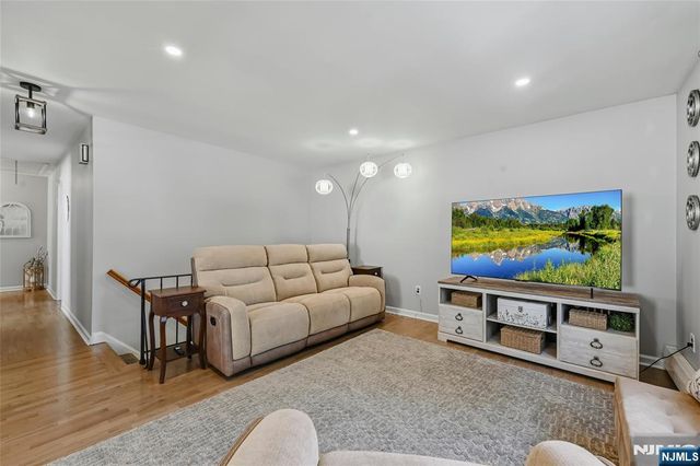 83 Moore Avenue, Waldwick, NJ 07463