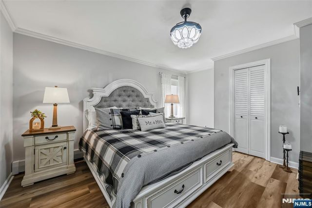 83 Moore Avenue, Waldwick, NJ 07463
