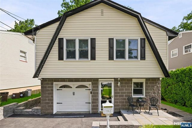 83 Moore Avenue, Waldwick, NJ 07463