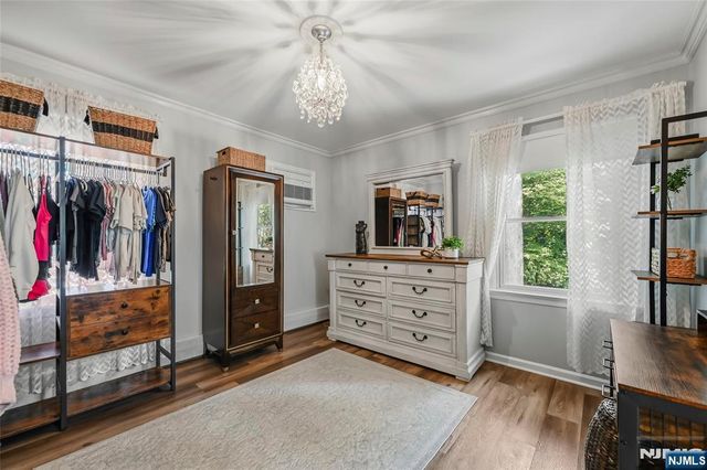 83 Moore Avenue, Waldwick, NJ 07463