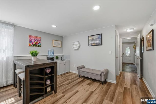 83 Moore Avenue, Waldwick, NJ 07463